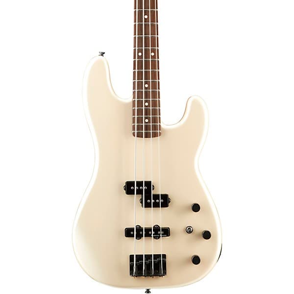 Fender Duff McKagan Signature Bass